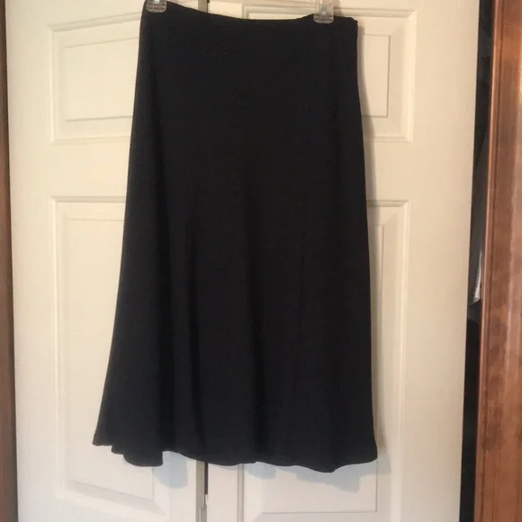 Karen Scott 3 pc black lined set, 8p pants NWT, jacket&skirt used - Picture 5 of 14